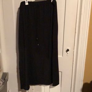 Long skirt with splits on the sides